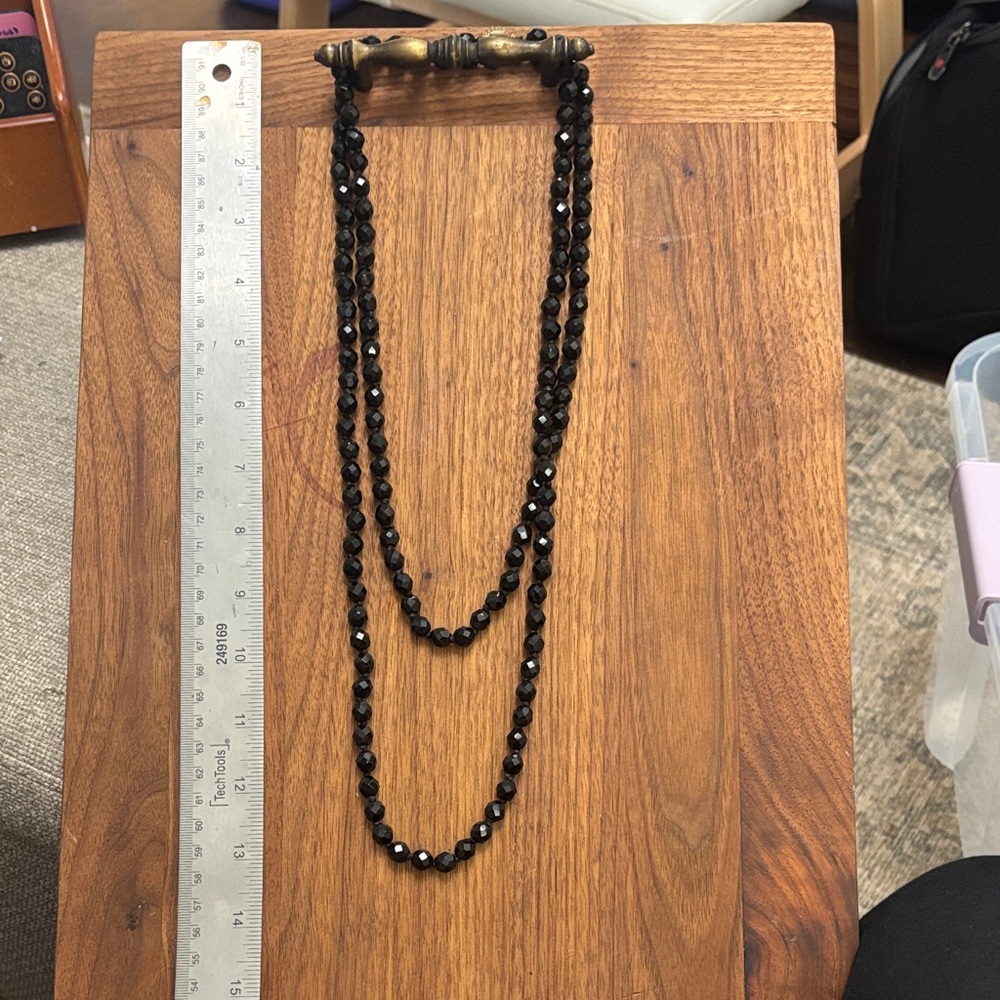 Vintage Elegant Black glass Beaded Necklace